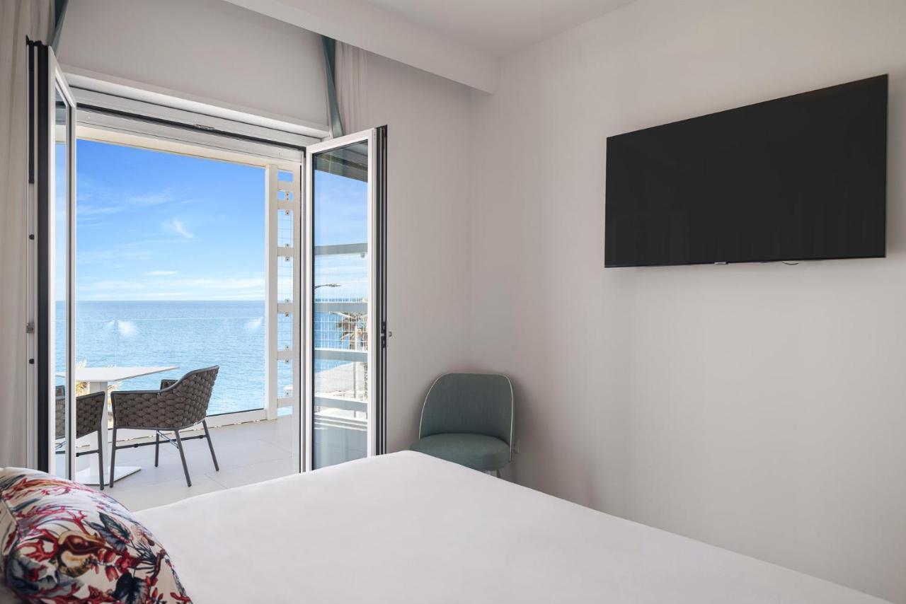 Costa D'orlando Seaside 4* Capo dʼOrlando